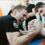 Cool training for arm wrestling: technique, examples and number of approaches