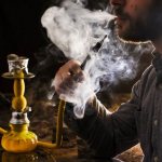 Курение кальяна