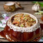 Is it possible to lose weight on buckwheat with meat and what is its calorie content?