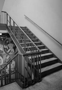 Оптимальный угол наклона лестницы