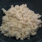 Сколько калорий в твороге